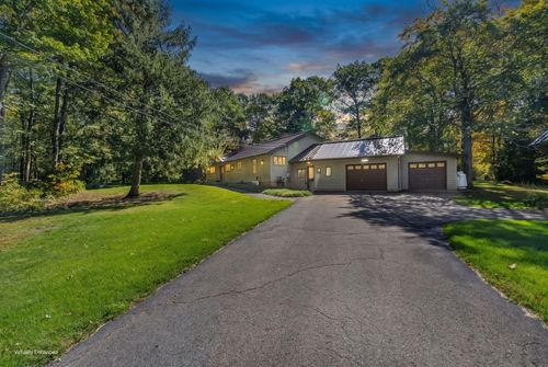 49 Mayland Street, Oakland, ME, 04963 | Card Image