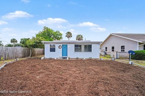 842 Torrence Ln, Melbourne, FL, 32935-5016 | Card Image