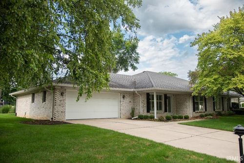 9-b5-4501 N Wheeling Ave, Muncie, IN, 47304-1218 | Card Image