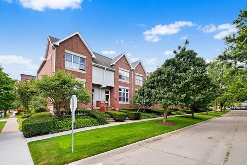 1845 Prairie St, Glenview, IL, 60025-2940 | Card Image