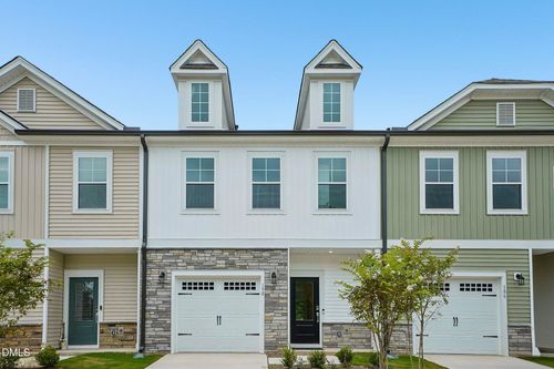 190 Hank Way, Angier, NC, 27501-5135 | Card Image
