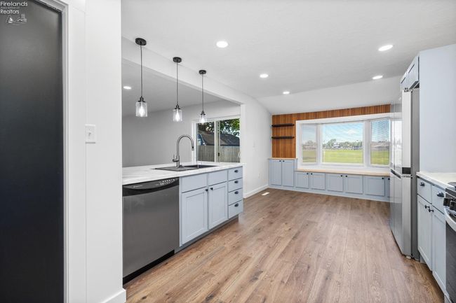 3807 Matthes Ave, House other with 3 bedrooms, 2 bathrooms and 2 parking in Sandusky OH | Image 7