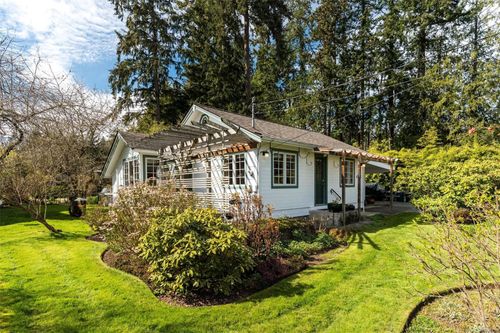 4096 Balsam Dr, Cobble Hill, BC, V8H0E8 | Card Image