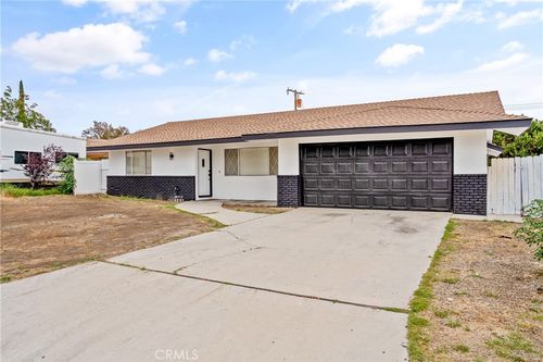 41179 Collegian Way, Hemet, CA, 92544 | Card Image