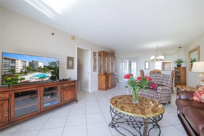 APT-807B - 3910 Inverrary Blvd, Condo with 2 bedrooms, 2 bathrooms and null parking in Lauderhill FL | Image 6