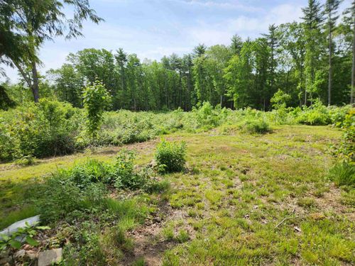 19 Maple Ave, Newton, NH, 03858-3107 | Card Image