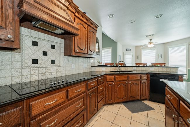 2577 W Alamosa Dr, House other with 4 bedrooms, 3 bathrooms and null parking in Terrell TX | Image 15