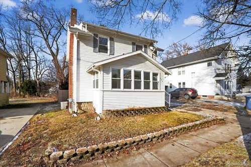 306 7th Street, Jackson, MI, 49201 | Card Image