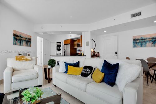 apt-705-480 Ne 30th St, Miami, FL, 33137-4334 | Card Image