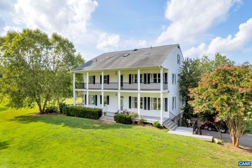 618 Rivanna Woods Dr, Fork Union, VA, 23055-2134 | Card Image