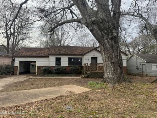 935 Dorgan St, Jackson, MS, 39204-5212 | Card Image