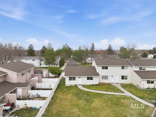 25-259 Pheasant Rd W, Twin Falls, ID, 83301-8035 | Card Image