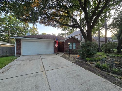 15 Windswept Oaks Pl, The Woodlands, TX, 77385-3660 | Card Image
