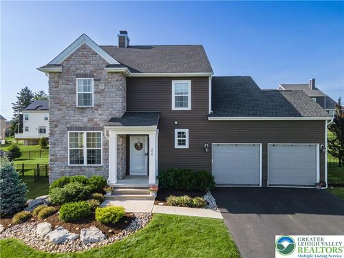 420 Rinaldi Ln, Forks Twp, PA, 18040-7274 | Card Image