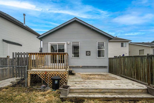 132 Covepark Close Ne, Home with 3 bedrooms, 2 bathrooms and null parking in Calgary AB | Image 35