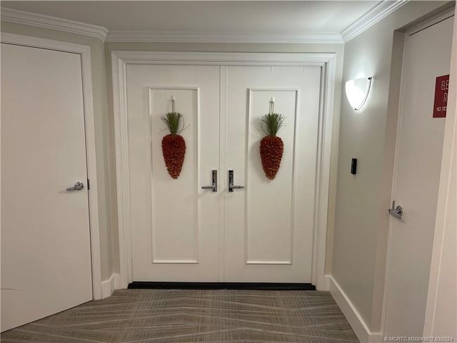 APT-303 - 8600 Ocean Dr, Condo with 3 bedrooms, 3 bathrooms and null parking in Jensen Beach FL | Image 8