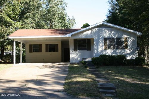 228 Catalina Cir, Jackson, MS, 39204-5322 | Card Image