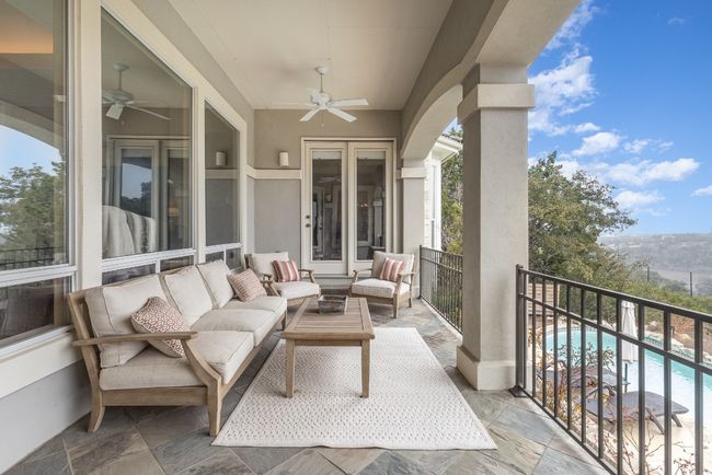 5019 Mcintyre Cir, House other with 3 bedrooms, 3 bathrooms and 3 parking in Austin TX | Image 17