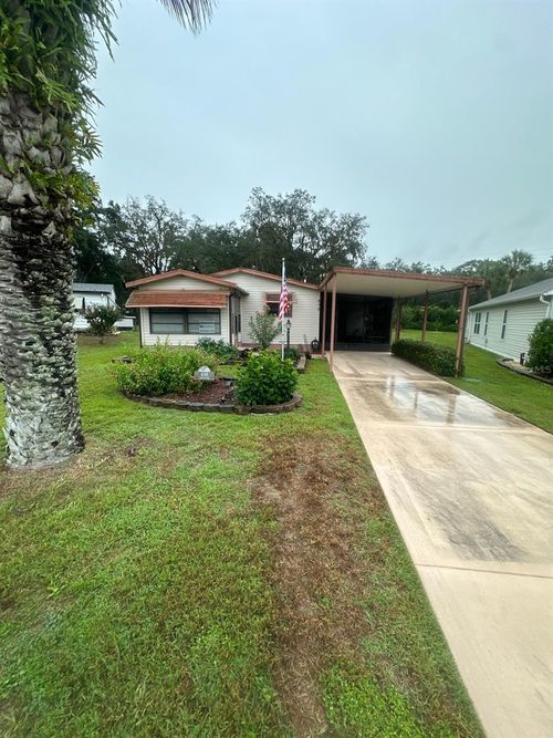 438 Tarrson Blvd, Lady Lake, FL, 32159-6428 | Card Image