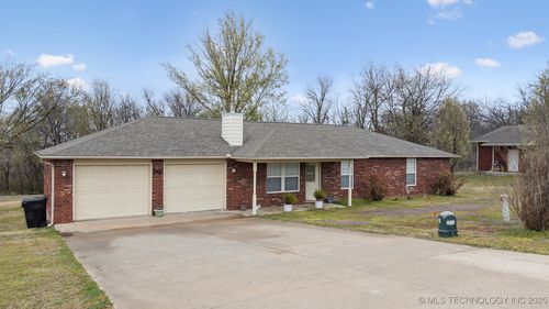 6308 W 4915, Pryor, OK, 74361-8979 | Card Image