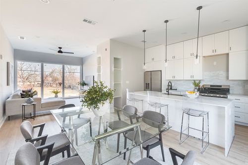 unit-105-4440 Scurry St, Dallas, TX, 75204-5188 | Card Image