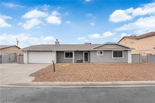 4630 E Philadelphia Ave, Las Vegas, NV, 89104-6030 | Card Image