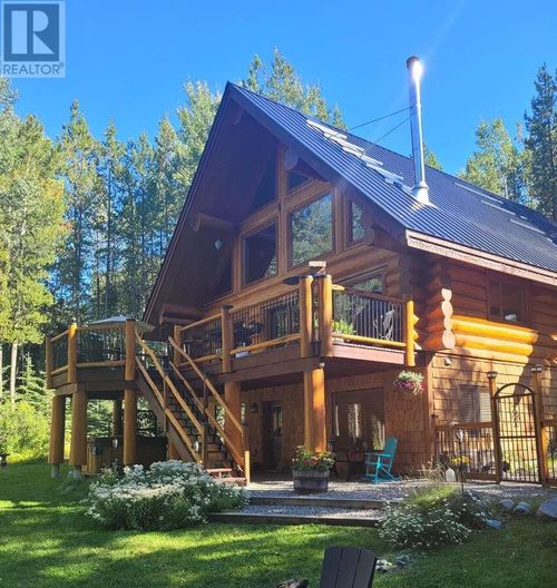3729 Ridgemont Dr, Lac Le Jeune, BC, V1S1Y8 | Card Image