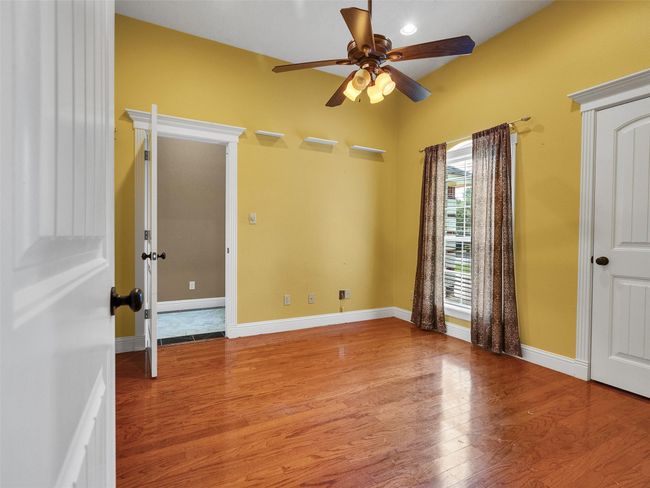 3rd Bedroom with many options as is. | Image 22