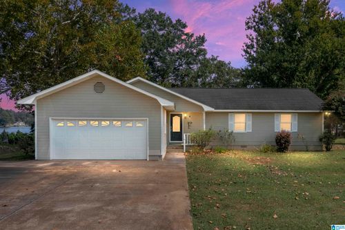 630 Lay Lake Ln, SYLACAUGA, AL, 35151-5559 | Card Image