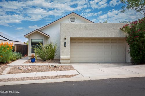 2632 W Aiden St, Tucson, AZ, 85745-3341 | Card Image