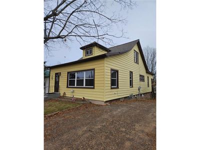 1550 1st Avenue, House other with 4 bedrooms, 2 bathrooms and null parking in Cumberland WI | Image 3