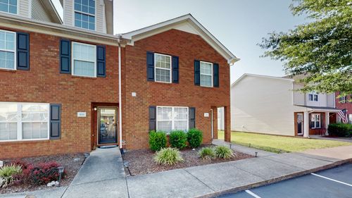 1022 Sitting Bull Xing, Murfreesboro, TN, 37128-5111 | Card Image