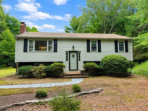 120 Halfway Pond Rd, Plymouth, MA, 02360 | Card Image