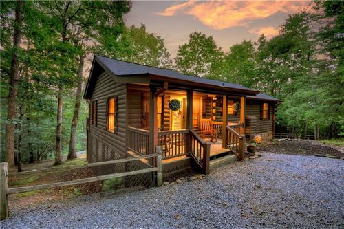 97 Doyle Carder Pkwy, Blue Ridge, GA, 30513-6823 | Card Image