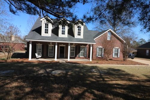 130 Lee Road 2002, Phenix City, AL, 36870-8637 | Card Image