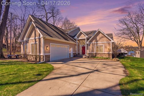 1836 Alsup Ave, Commerce Township, MI, 48382-3708 | Card Image