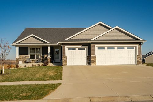 1667 Brandt Dr Ne, Byron, MN, 55920-1650 | Card Image