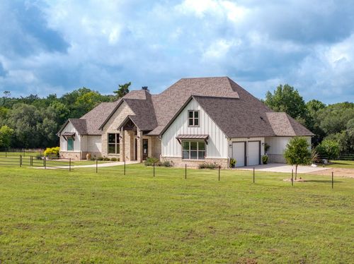 7650 Rolling Creek Rd, Burton, TX, 77835-2722 | Card Image
