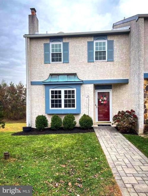 279 Lawndale Ave, KING OF PRUSSIA, PA, 19406-3677 | Card Image