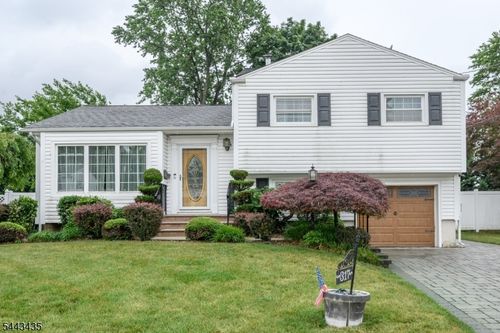 317 Libourel Rd, South Plainfield, NJ, 07080-4113 | Card Image