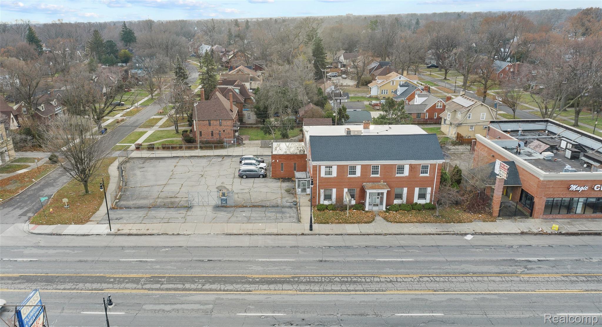 Commercial Sale in Detroit 4