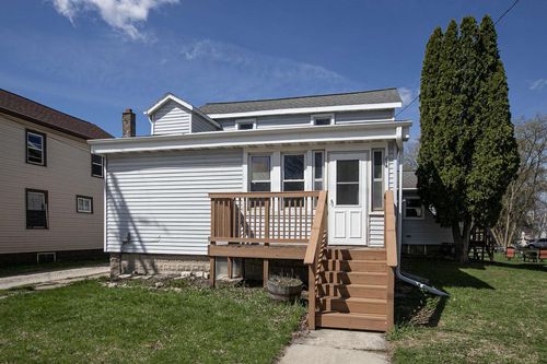 196 N Brooke Street, Fond Du Lac, WI, 54935 | Card Image