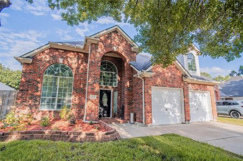 9434 Barretts Glen Ct, Houston, TX, 77065-4040 | Card Image