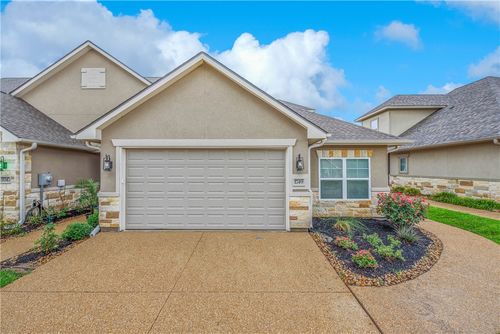 1749 Dakota Ln, College Station, TX, 77845-2207 | Card Image
