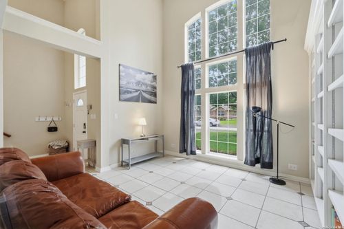 8839 Brae Crest Dr, San Antonio, TX, 78249-3838 | Card Image