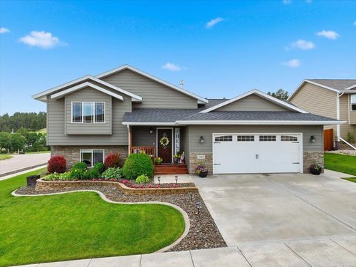 2602 Meadows Dr, Sturgis, SD, 57785-1702 | Card Image