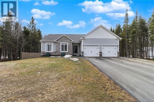 9 Allegiance Row, Killarney Road, NB, E3G0H3 | Card Image