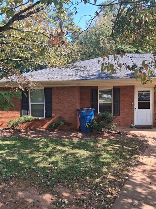 720 Still Lake Dr, Lawrenceville, GA, 30046-8264 | Card Image