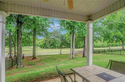 38 Greenview Dr, Newnan, GA, 30265-5690 | Card Image