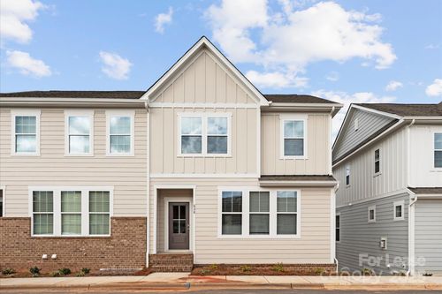 628 Amalfi Dr, Davidson, NC, 28036-6958 | Card Image